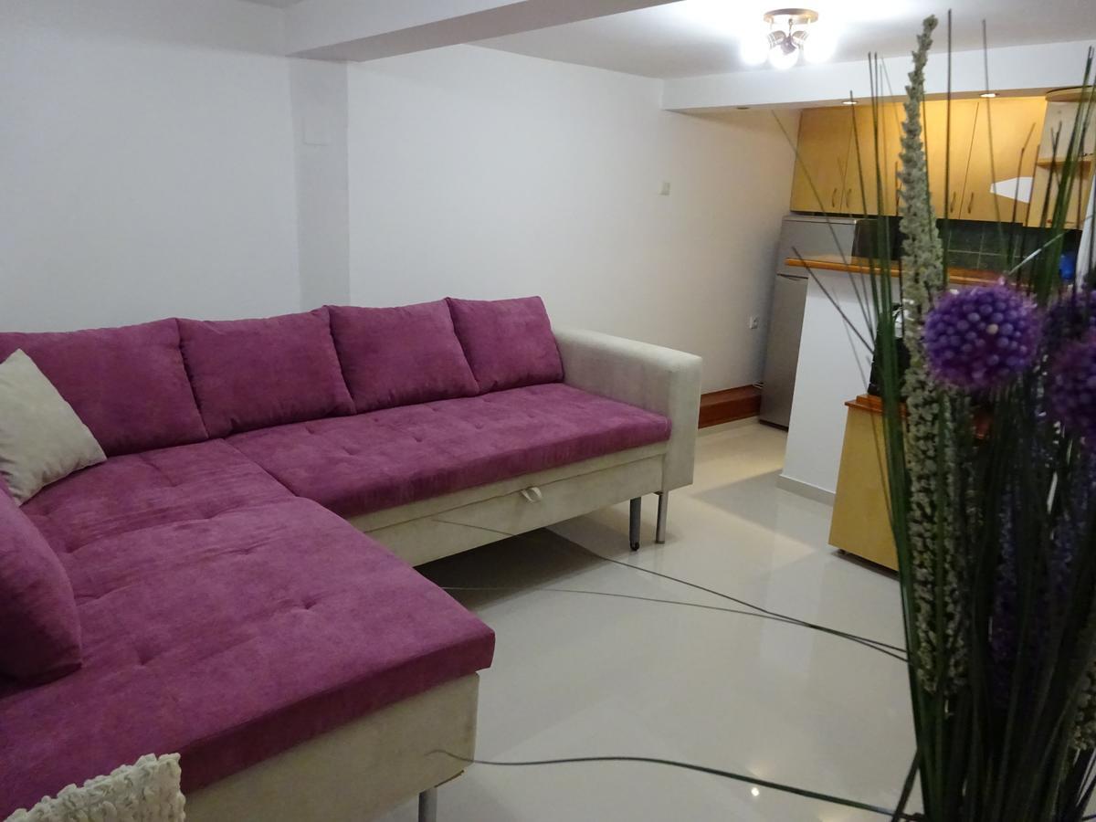 Jasmin White Apartment Скопье Экстерьер фото