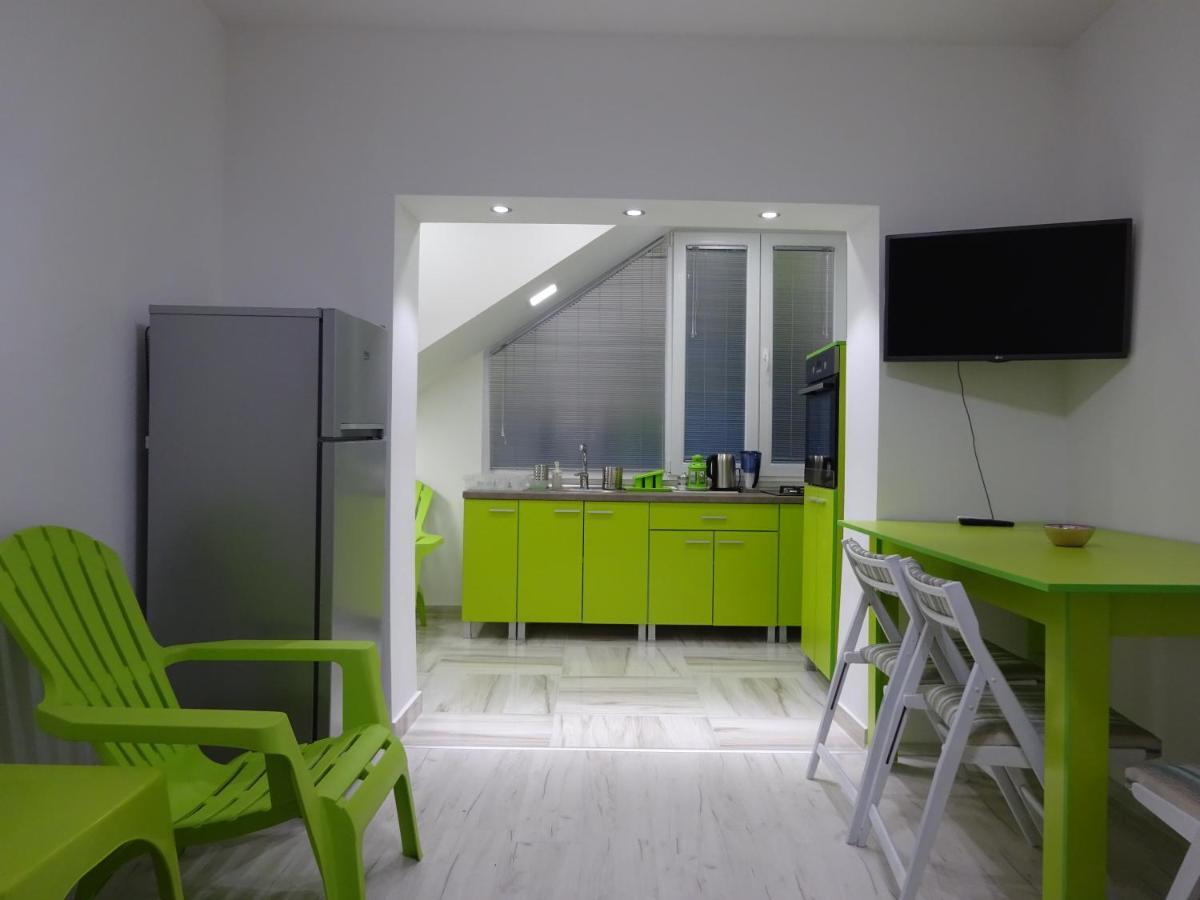 Jasmin White Apartment Скопье Экстерьер фото