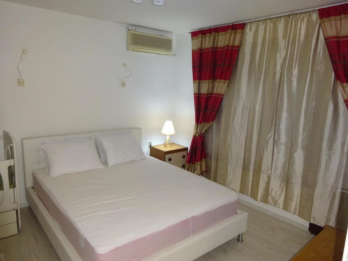 Jasmin White Apartment Скопье Экстерьер фото